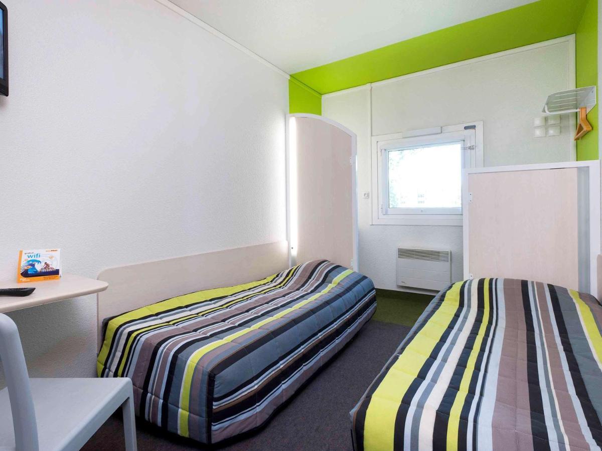 Enzo Hotel 1Er Prix Coudes Buitenkant foto